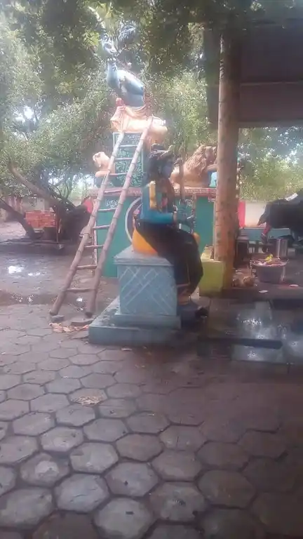 Arulmigu Karuppanar Temple, Siluppanur - 621730 Arulmigu Karuppanar Temple,  - 621730, Ariyalur - Ancient Temple Architecture and History Image 4