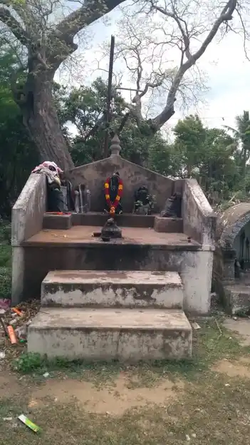 Arulmigu Karuppanar Temple, Sundakudi - 621701 அருள்மிகு கருப்பனார் திருக்கோயில், சுண்டகுடி - 621701, Ariyalur - Ancient Temple Architecture and History Image 3