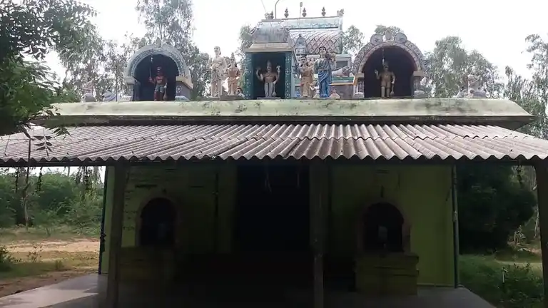 Arulmigu Karuppanar Temple, Thennur - 621805 Arulmigu Karuppanar Temple, தென்னூர் - 621805, Ariyalur - Ancient Temple Architecture and History Image 4