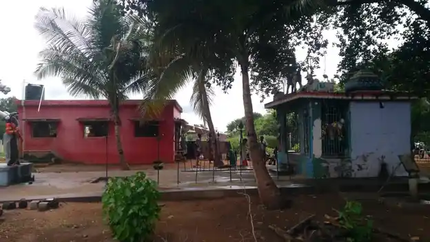 Arulmigu Karuppanar Temple, Veppankuzhi - 621653 Arulmigu Karuppanar Temple,  - 621653, Ariyalur - Ancient Temple Architecture and History Image 4