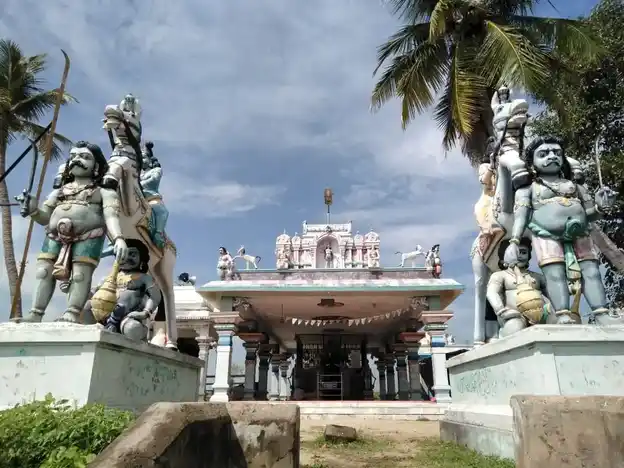 Arulmigu Karuppanasaamy Temple, Namputhalai - 623403 அருள்மிகு கருப்பணசாமி திருக்கோயில், Namputhalai - 623403, Ramanathapuram - Ancient Temple Architecture and History Image 2