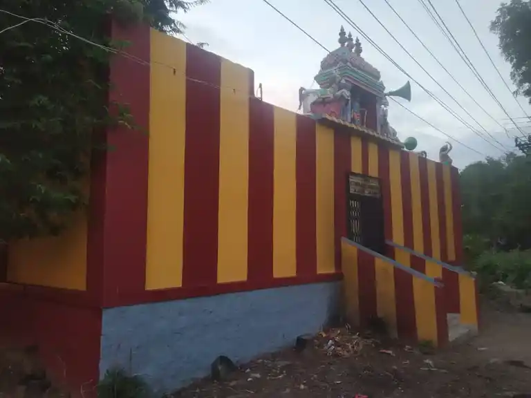 Arulmigu Karuppanasamy Temple, Athikaripatti - 625527 அருள்மிகு கருப்பணசாமி திருக்கோயில், Athikaripatti - 625527, Madurai - Ancient Temple Architecture and History Image 3