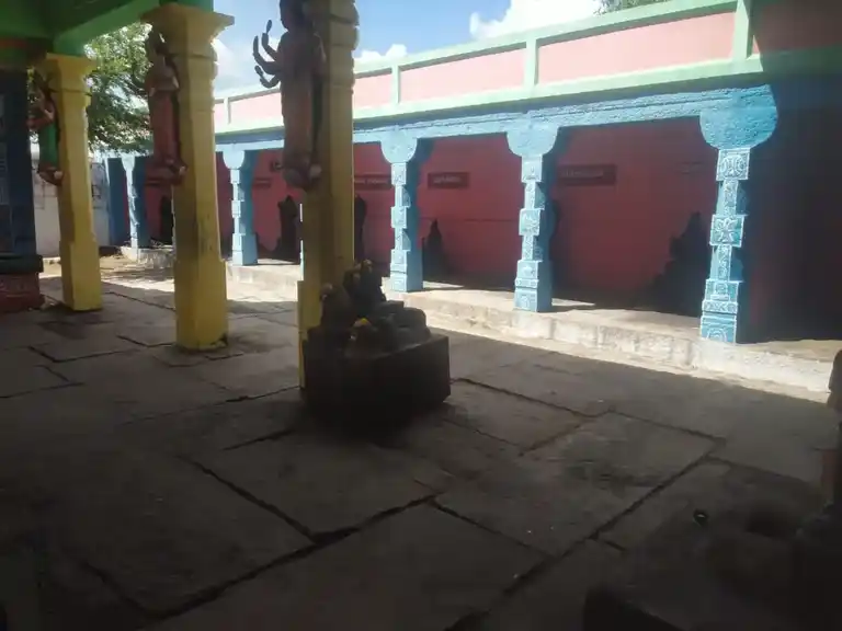 Arulmigu Karuppanasamy Temple, Kalappanpatti - 625529 அருள்மிகு கருப்பணசாமி திருக்கோயில், Kalappanpatti - 625529, Madurai - Ancient Temple Architecture and History Image 2