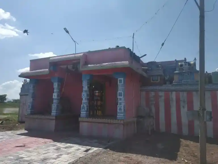 Arulmigu Karuppanasamy Temple, Kalappanpatti - 625529 அருள்மிகு கருப்பணசாமி திருக்கோயில், Kalappanpatti - 625529, Madurai - Ancient Temple Architecture and History Image 3