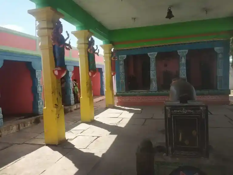 Arulmigu Karuppanasamy Temple, Kalappanpatti - 625529 அருள்மிகு கருப்பணசாமி திருக்கோயில், Kalappanpatti - 625529, Madurai - Ancient Temple Architecture and History Image 4