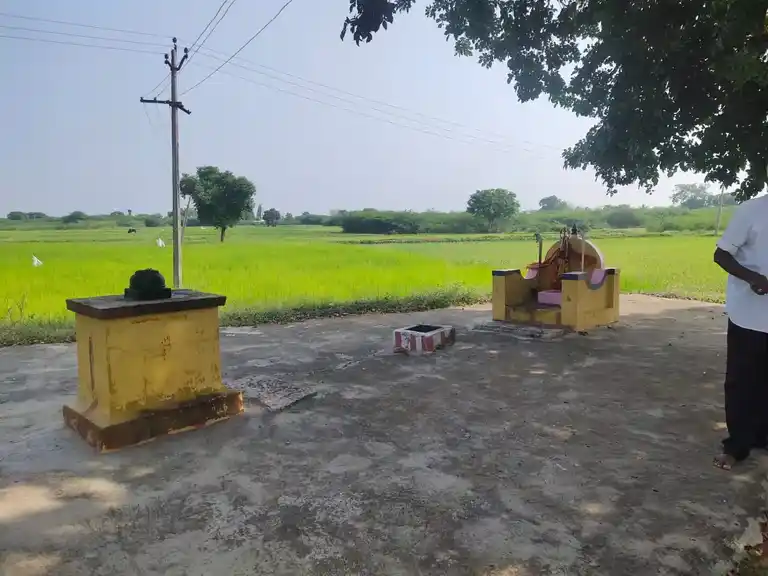 Arulmigu Karuppanasamy Temple, Kottaiyiruppu - 630211 அருள்மிகு. கருப்பணசாமி திருக்கோயில், Kottaiyiruppu - 630211, Sivagangai - Ancient Temple Architecture and History Image 3