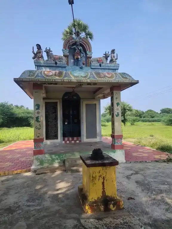 Arulmigu Karuppanasamy Temple, Kottaiyiruppu - 630211 அருள்மிகு. கருப்பணசாமி திருக்கோயில், Kottaiyiruppu - 630211, Sivagangai - Ancient Temple Architecture and History Image 4
