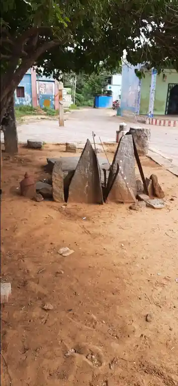 Arulmigu Karuppanasamy Temple, Naickanpatti - 625301 கருப்பணசாமி கோயில், Naickanpatti - 625301, Madurai - Ancient Temple Architecture and History Image 3