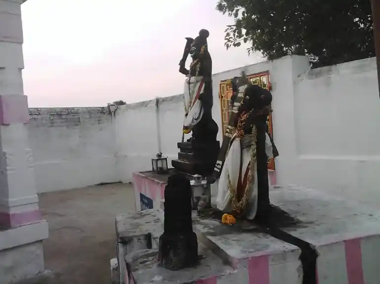 Arulmigu Karuppanasamy Temple, Near Urani, Erichanatham - 626103