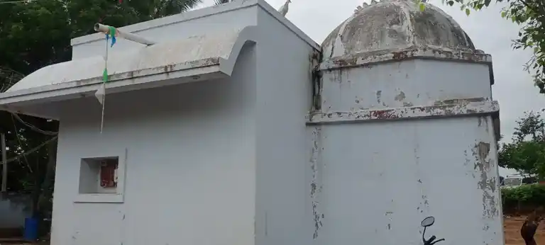 Arulmigu Karuppanasamy Temple, Sembarani - 625527