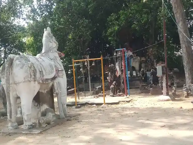 Arulmigu Karuppanaswamy Temple, Esanai - 621219 அருள்மிகு கருப்பன்னசாமி திருக்கோயில், Esanai - 621219, Perambalur - Ancient Temple Architecture and History Image 3