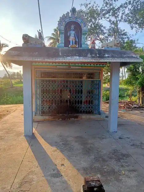 Arulmigu Karuppanna Swamy Temple, Sobanapuram - 621012 Arulmigu Karuppanna Swamy Temple, சோபனபுரம் - 621012, Thiruchirappalli - Ancient Temple Architecture and History Image 3