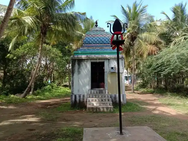 Arulmigu Karuppannasamy Temple, Aavikkarai - 613202 அருள்மிகு கருப்புசாமி திருக்கோயில், Aavikkarai - 613202, Thanjavur - Ancient Temple Architecture and History Image 4