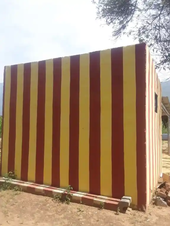 Arulmigu Karuppannasamy Temple, Kempanayakkanpalyam - 638503 அருள்மிகு கருப்பணசுவாமி திருக்கோயில், Kempanayakkanpalyam - 638503, Erode - Ancient Temple Architecture and History Image 4