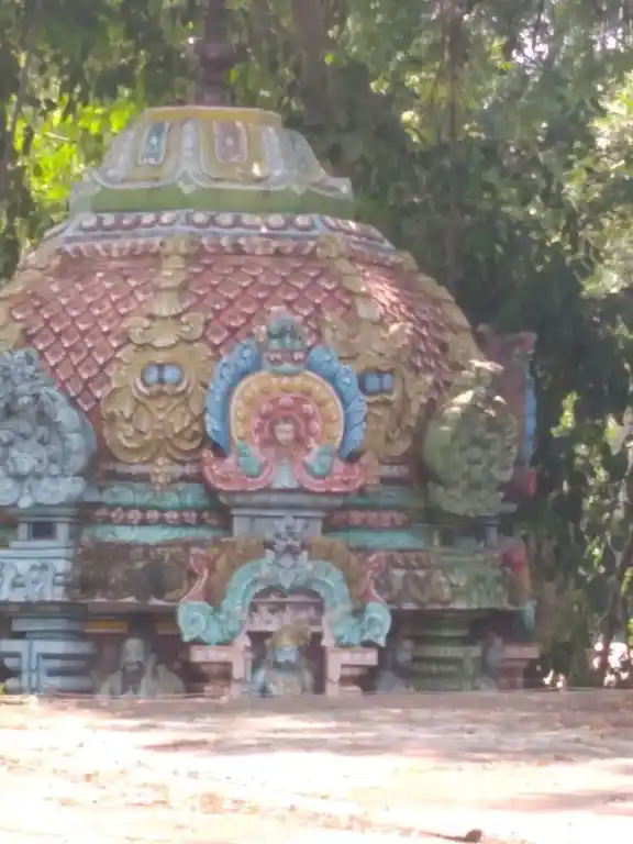 Arulmigu Karuppannasamy Temple, Seerathope - 620101 Arulmigu Karuppannasamy Temple, Seerathope - 620101, Thiruchirappalli - Ancient Temple Architecture and History Image 3