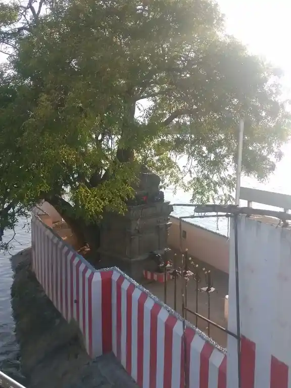 Arulmigu Karuppannasamy Temple, Thogur - 613102 அருள்மிகு கருப்பண்ணசாமி திருக்கோயில், Thogur - 613102, Thanjavur - Ancient Temple Architecture and History Image 4