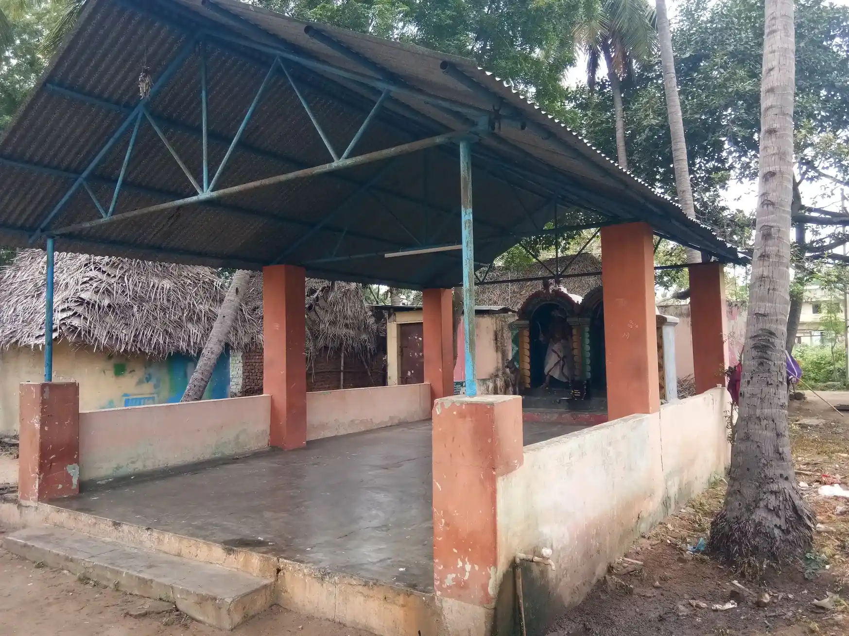Arulmigu Karuppannaswamy And Alagunatchiyamman Temple, Kovil Devarayan Pettai - 614204 அருள்மிகு கருப்பண்ண சுவாமி, பிடாரி அழகுநாச்சியம்மன் திருக்கோயில், Kovil Devarayan Pettai - 614204, Thanjavur - Ancient Temple Architecture and History Image 2