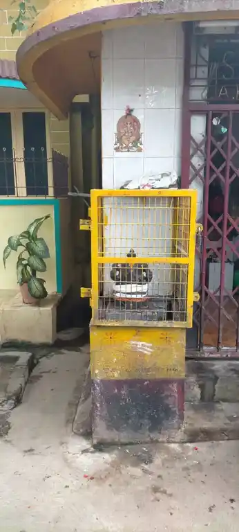 Arulmigu Karuppannaswamy Temple, Karungalpalayam, Erode - 638001 அருள்மிகு கருப்பண்ணசாமி திருக்கோயில், Karungalpalayam, Erode - 638001, Erode - Ancient Temple Architecture and History Image 4