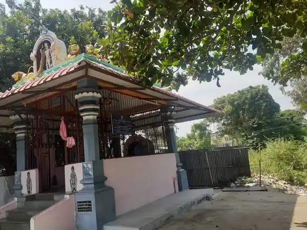 Arulmigu Karuppannaswamy Temple, Lakkapuram - 638002 அருள்மிகு கருப்பண்ணசாமி திருக்கோயில், Lakkapuram - 638002, Erode - Ancient Temple Architecture and History Image 3