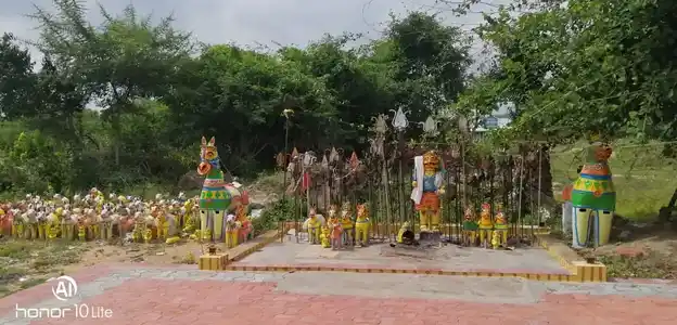 Arulmigu Karuppannaswamy Temple, Periyakurumpatti - 622102 அருள்மிகு கருப்பண்ணசுவாமி திருக்கோயில், Periyakurumpatti - 622102, Pudukkottai - Ancient Temple Architecture and History Image 3