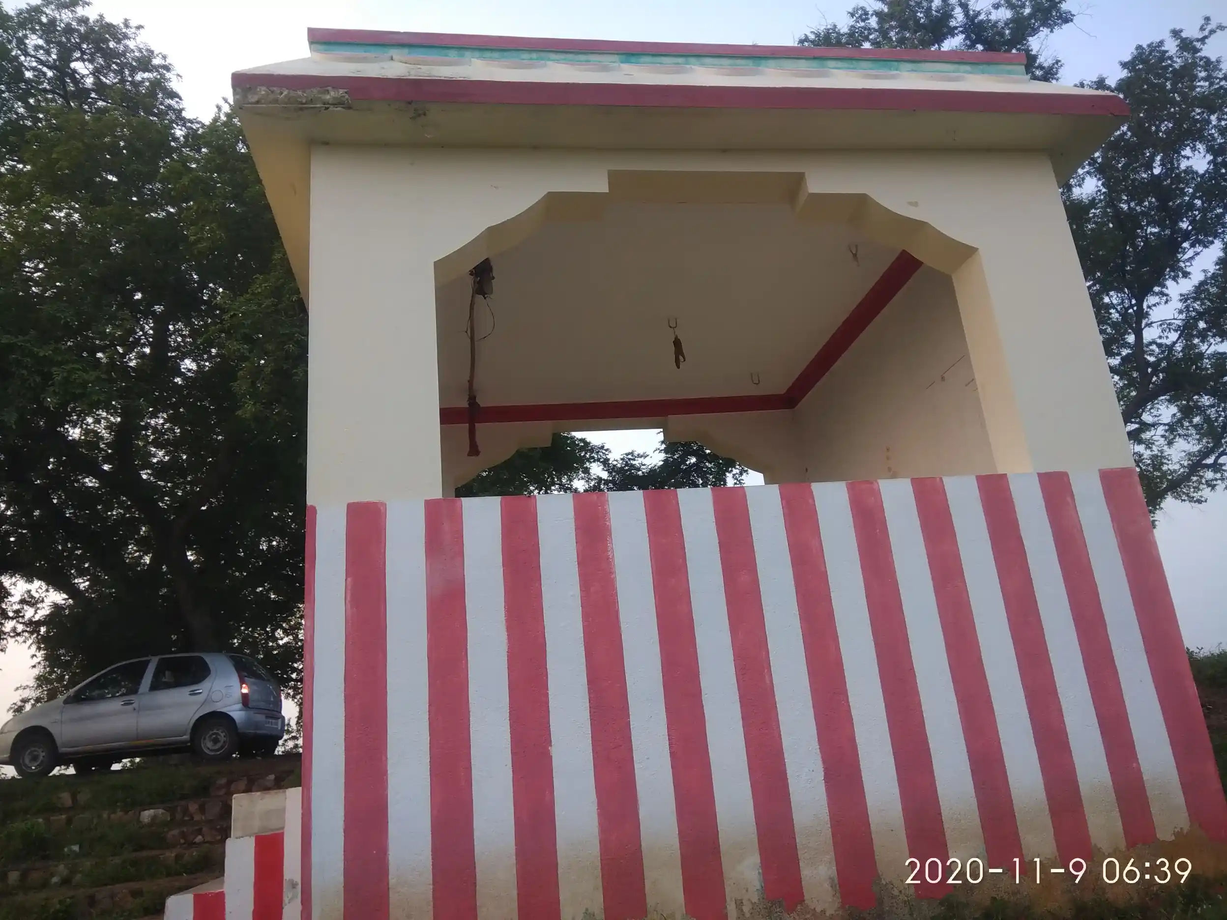 Arulmigu Karuppannaswamy Temple, Sithumoondradaippu - 626106 அருள்மிகு கருப்பணசாமி திருக்கோயில், Sithumoondradaippu - 626106, Virudhunagar - Ancient Temple Architecture and History Image 3