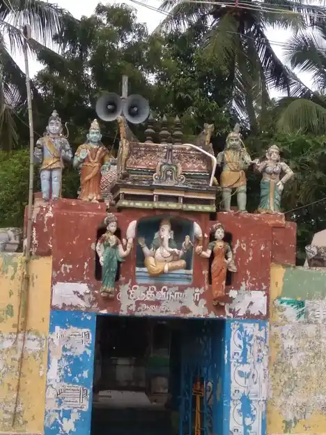 Arulmigu Karuppannaswamy Temple, Thirumanamedu - 621218 Arulmigu Karuppannaswamy Temple, Thirumanamedu - 621218, Thiruchirappalli - Ancient Temple Architecture and History Image 2