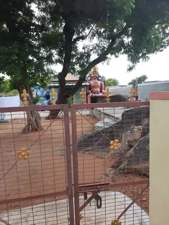 Arulmigu Karuppannaswamy Temple, Unjalur - 638152 அருள்மிகு கருப்பண்ணசாமி திருக்கோயில், Unjalur - 638152, Erode - Ancient Temple Architecture and History Image 3