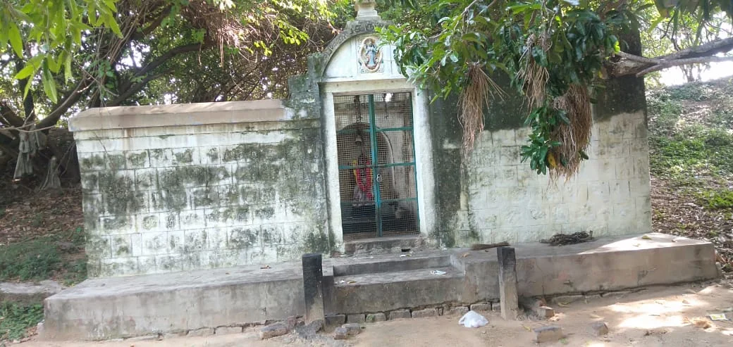 அருள்மிகு கருப்பர் பிடாரி திருக்கோயில், Govinda Naikkanpatti - 622102 - Main View