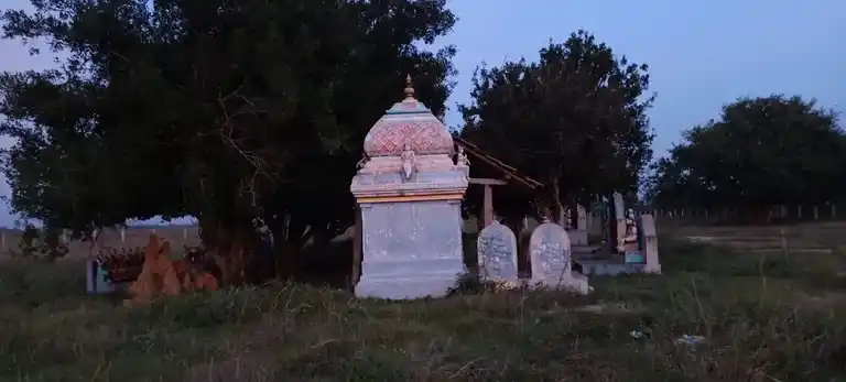 Arulmigu Karuppar Temple, Mangalakoil - 613301 அருள்மிகு கருப்பர் திருக்கோயில், மங்களாக்கோயில் - 613301, Pudukkottai - Ancient Temple Architecture and History Image 5