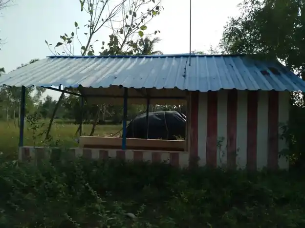 Arulmigu Karuppar Temple, Mullikkapatti - 613301 அருள்மிகு கருப்பர் திருக்கோயில், Mullikkapatti - 613301, Pudukkottai - Ancient Temple Architecture and History Image 5