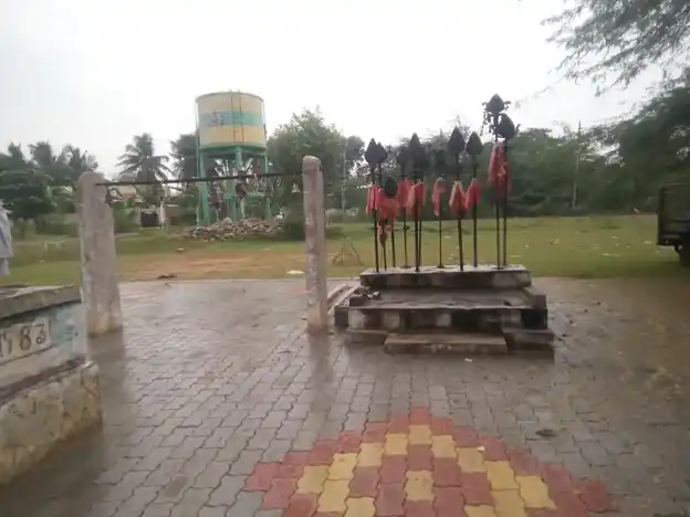 Arulmigu Karuppar Temple, Nallammal Samutthiram - 622101 அருள்மிகு கருப்பர் திருக்கோயில், Nallammal Samutthiram - 622101, Pudukkottai - Ancient Temple Architecture and History Image 3