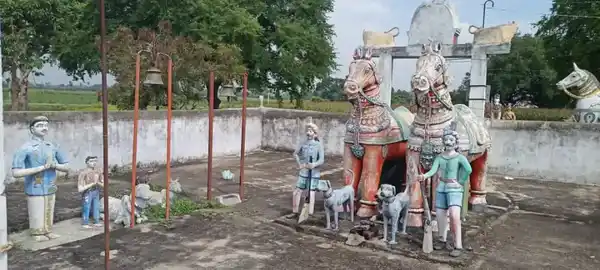 Arulmigu Karuppar Temple, Sirunila - 621117 Arulmigu Karuppar Temple, Sirunila - 621117, Perambalur - Ancient Temple Architecture and History Image 3