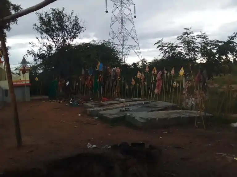 Arulmigu Karuppar Temple, Usilampatti - 622002 அருள்மிகு கருப்பர் திருக்கோயில், Usilampatti - 622002, Pudukkottai - Ancient Temple Architecture and History Image 2