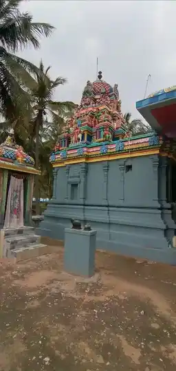 Arulmigu Karupparaayan Temple, Thumbalapatti - 642154 Arulmigu Karupparaayan Temple, Thumbalapatti - 642154, Tiruppur - Ancient Temple Architecture and History Image 3