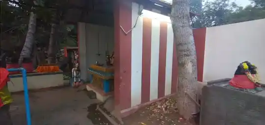 Arulmigu Karupparaayaswamy Temple, Udumalpet - 642126 Arulmigu Karupparaayaswamy Temple, Udumalpet - 642126, Tiruppur - Ancient Temple Architecture and History Image 3