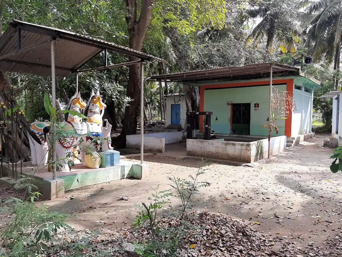 Arulmigu Karupparayan Temple, Neelambor - 641062