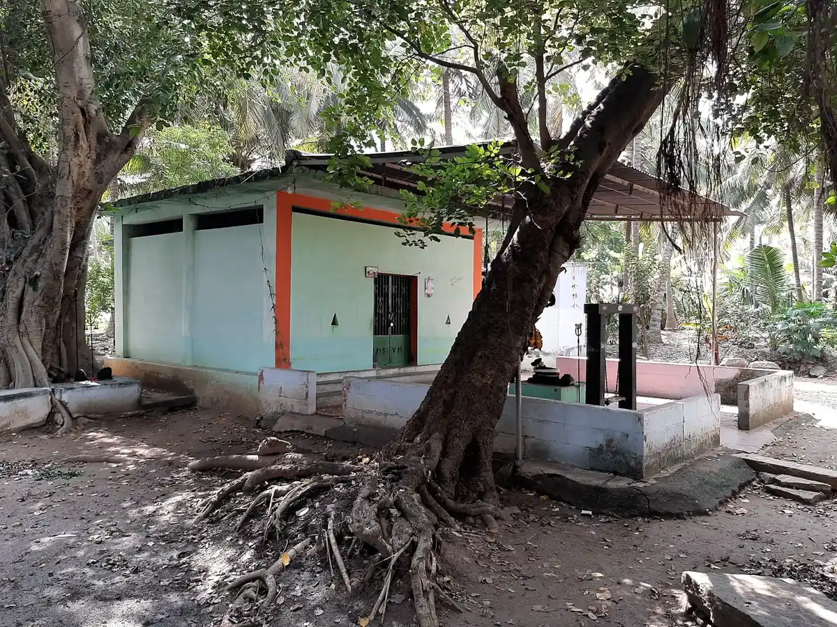 Arulmigu Karupparayan Temple, Neelambor - 641062 அருள்மிகு கருப்பராயன் திருக்கோயில், Neelambor - 641062, Coimbatore - Ancient Temple Architecture and History Image 5