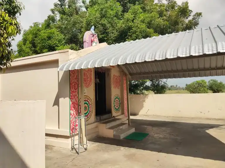 Arulmigu Karupparayan Temple, Selambarayanpalayam - 641402 அருள்மிகுகருப்புராயன் திருக்கோயில், Selambarayanpalayam - 641402, Coimbatore - Ancient Temple Architecture and History Image 4