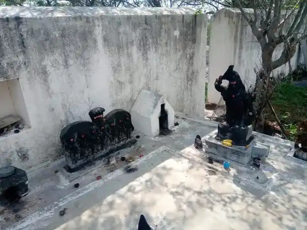 Arulmigu Karupparayanthottiamman Temple, Sarkarperiyapalayam - 638812 அருள்மிகு கருப்பராயன், தொட்டியம்மன் திருக்கோயில், Sarkarperiyapalayam - 638812, Tiruppur - Ancient Temple Architecture and History Image 9