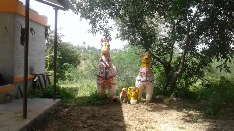 Arulmigu Karupparayasamy Temple, Kanangulam, Ayyampalayam - 641654 அருள்மிகு கருப்பராயசுவாமி திருக்கோயில், Kanangulam, Ayyampalayam - 641654, Tiruppur - Ancient Temple Architecture and History Image 4