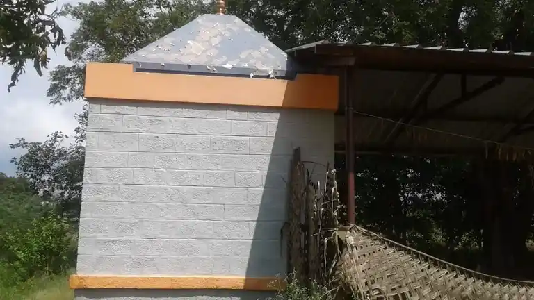 Arulmigu Karupparayasamy Temple, Kanangulam, Ayyampalayam - 641654 அருள்மிகு கருப்பராயசுவாமி திருக்கோயில், Kanangulam, Ayyampalayam - 641654, Tiruppur - Ancient Temple Architecture and History Image 5