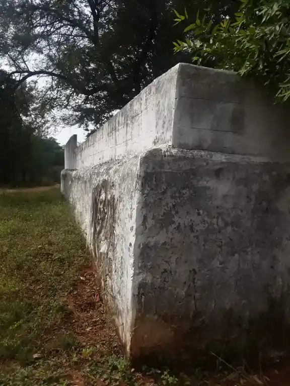 Arulmigu Karupparayasamy Temple, Malaiyadiputhur - 638401 அருள்மிகு கருப்பராய சுவாமி திருக்கோயில், Malaiyadiputhur - 638401, Erode - Ancient Temple Architecture and History Image 3