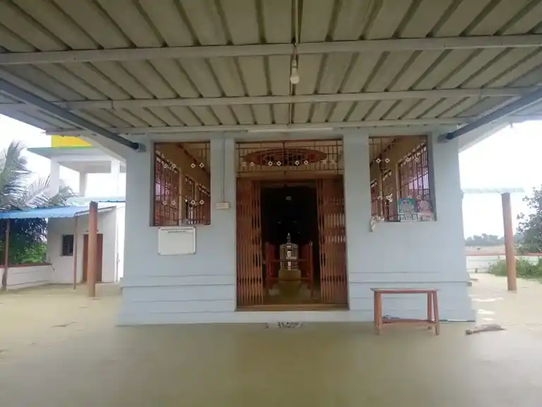 Arulmigu Karupparayasamy Temple, Rakkiyapalayam - 638056 அருள்மிகு கருப்பராயசாமி திருக்கோயில், Rakkiyapalayam - 638056, Tiruppur - Ancient Temple Architecture and History Image 3