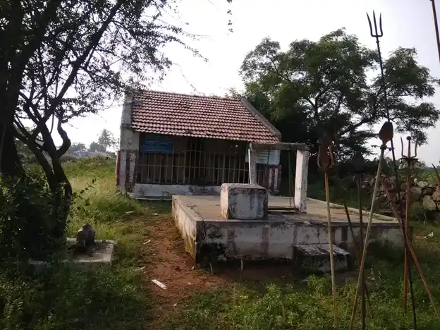 Arulmigu Karupparayaswamy Temple, Sungakaranpalayam - 638459 அருள்மிகு கருப்பராயசுவாமி திருக்கோயில், Sungakaranpalayam - 638459, Erode - Ancient Temple Architecture and History Image 2
