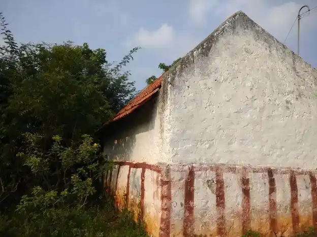 Arulmigu Karupparayaswamy Temple, Sungakaranpalayam - 638459 அருள்மிகு கருப்பராயசுவாமி திருக்கோயில், Sungakaranpalayam - 638459, Erode - Ancient Temple Architecture and History Image 3