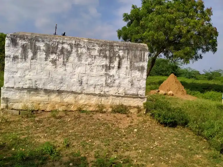 Arulmigu Karuppasamy Temple, Pudhur - 621313 அருள்மிகு கருப்பசாமி திருக்கோயில், Pudhur - 621313, Karur - Ancient Temple Architecture and History Image 3