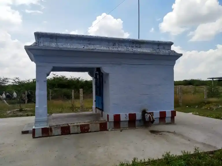 Arulmigu Karuppathoorani Vinayakar Temple, Nallamaram - 625702 Arulmigu Karuppathoorani Vinayakar Temple, Nallamaram - 625702, Madurai - Ancient Temple Architecture and History Image 2