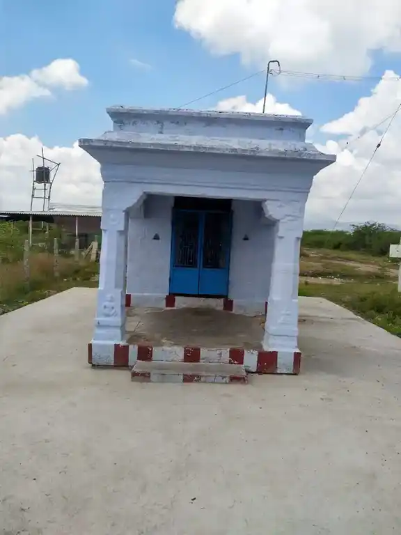 Arulmigu Karuppathoorani Vinayakar Temple, Nallamaram - 625702 Arulmigu Karuppathoorani Vinayakar Temple, Nallamaram - 625702, Madurai - Ancient Temple Architecture and History Image 3