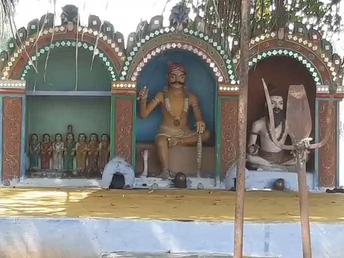 Arulmigu Karuppusamy Temple, Minvettupalayam - 638301 அருள்மிகு கருப்புச்சாமி திருக்கோயில், Minvettupalayam - 638301, Erode - Ancient Temple Architecture and History Image 4