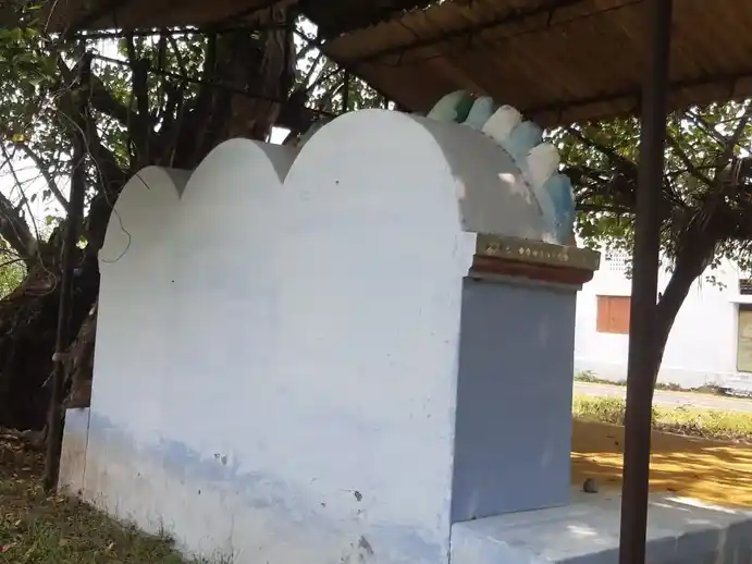 Arulmigu Karuppusamy Temple, Minvettupalayam - 638301 அருள்மிகு கருப்புச்சாமி திருக்கோயில், Minvettupalayam - 638301, Erode - Ancient Temple Architecture and History Image 5